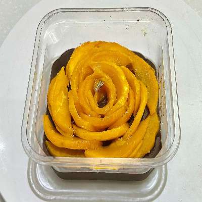 Mango Dark Chocolate Tub