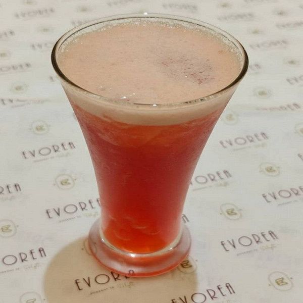 Strawberry Bubble Tea 300Ml