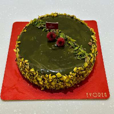 Pistachio Raspberry Cake