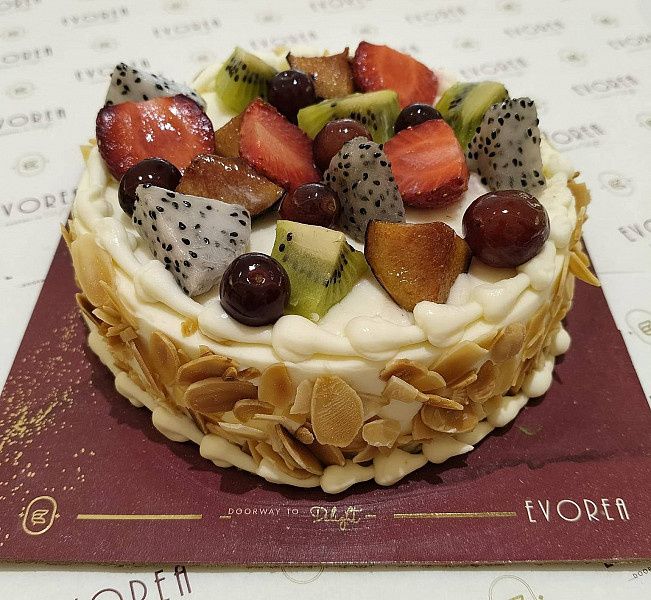 Nostalgic Mixed Fruit Cake