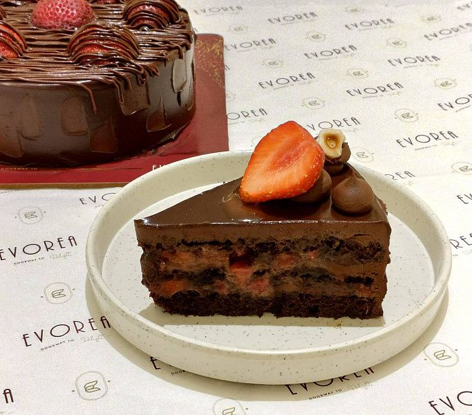 Strawberry Nutella Pastry