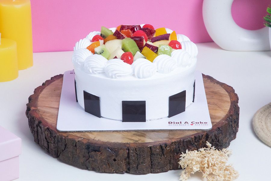 Classic Fruit Cake (1 Kg)