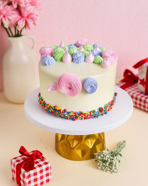 Rainbow Cake (500 Gm)