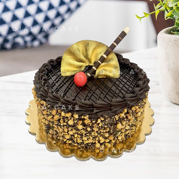 Chocolate Crunch Cake (500 Gm)
