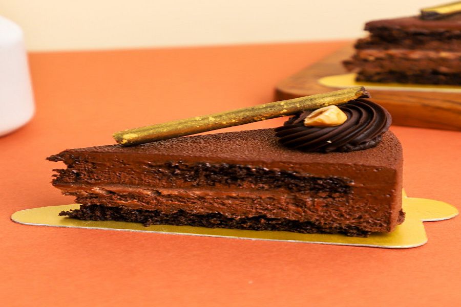 Hazelnut Praline Slice