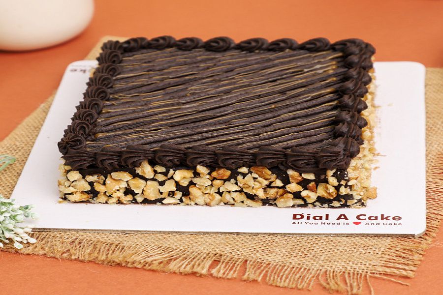 Wallnut Brownie Cake