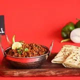 Keema Chaap Rara Gravy With Rumali Roti