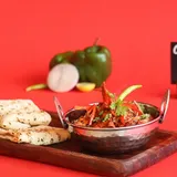 Kadhai Chaap Gravy With Tandoori Roti
