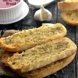 Pulled Chicken Garlic Bread