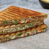 Cheesy grilled sandwich