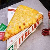 Cheesy Margherita Personal Giant Slice (22.5 Cm)