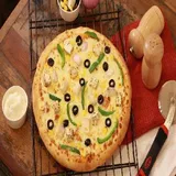 La Pino'Z Paneer Pizza Personal Giant Slice (22.5 Cm)