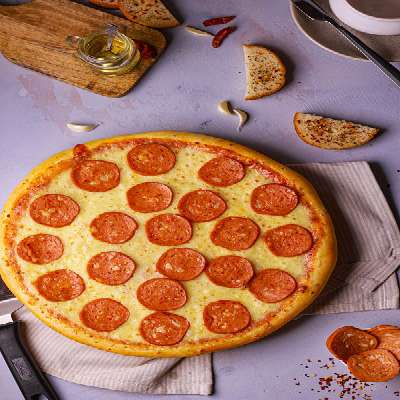 Pepperoni Pizza (Medium (Serves 2, 24.5 Cm))