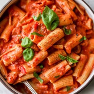 Red sauce pasta