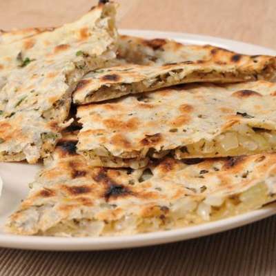 Onion naan