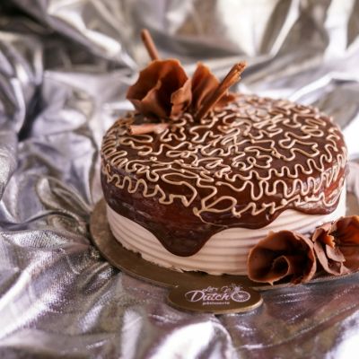 Whole Cakes Small