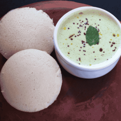 Idly With Chutney