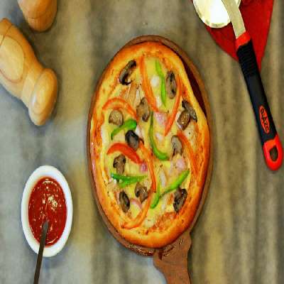 Large Garden Special Pizza (Large (Serves 4 33 CM))