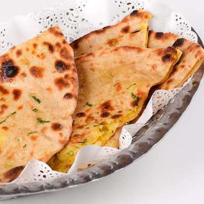 Whole Wheat Gobhi Parantha (Seasonal) Tandoori (No oil) (160 GMS)