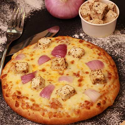 Onions & Paneer Regular Pizza