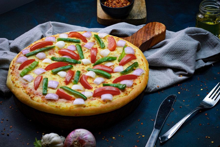 Garden Delight Double Burst Pizza