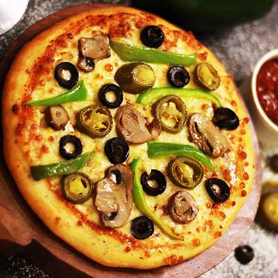 Buy 2 pizza of each 114 for 199