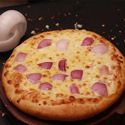 Onion Twist Medium Pizza
