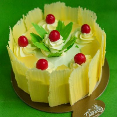 Pineapple Gateau
