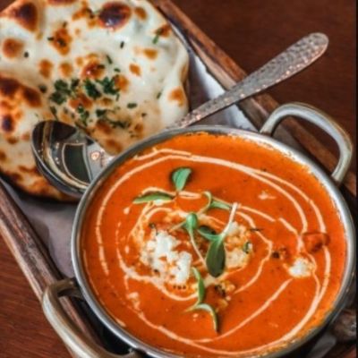 Gravy with 2 butter naan