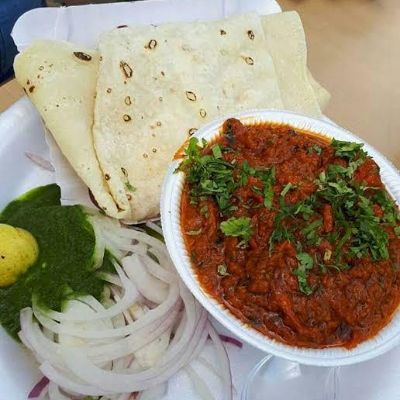 Combos Curry with Breads