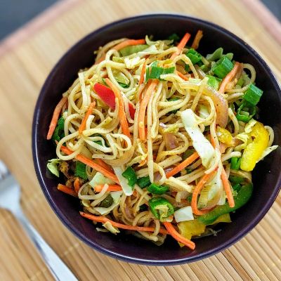 Chinese Veg Noodles (Hakka style) 325 GMS 