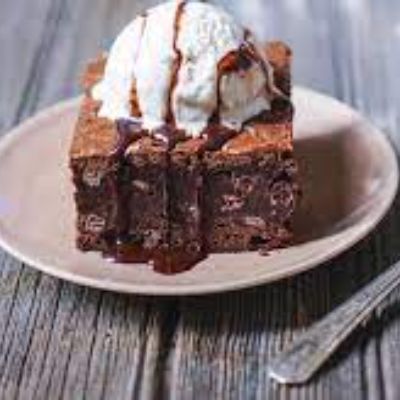 Brownie With Ice Cream