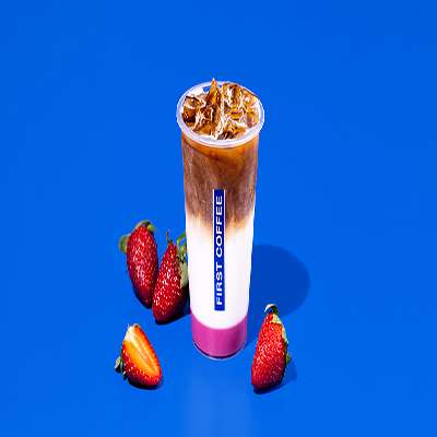 Pink berry Latte