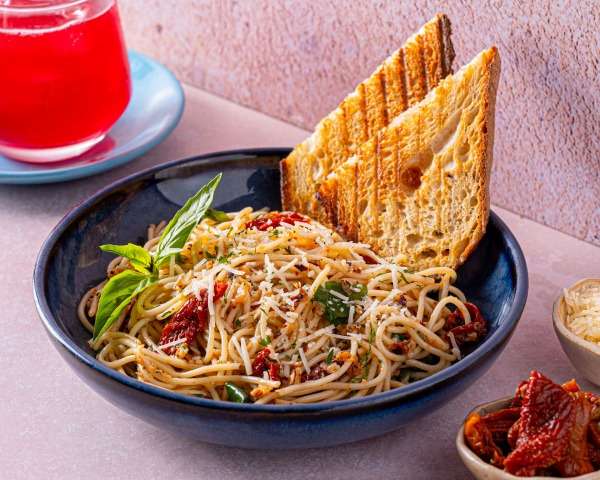 Spaghetti Aglio E Olio