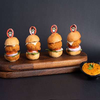 Paneer Makhni Dip Burger