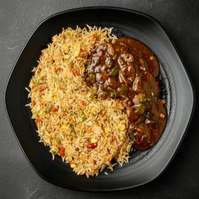 FRIED RICE WITH MANCHURIAN GRAVY