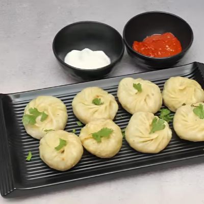 VEG STEAM MOMOS