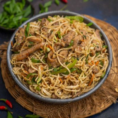 HAKKA NOODLES