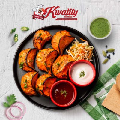 TANDOORI MOMOS