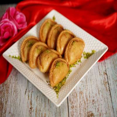 Gujiya