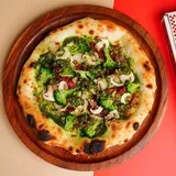The Green Forest Pizza