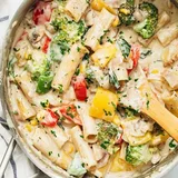 Vegetable & Cheese Sauce Pasta (White Sauce)
