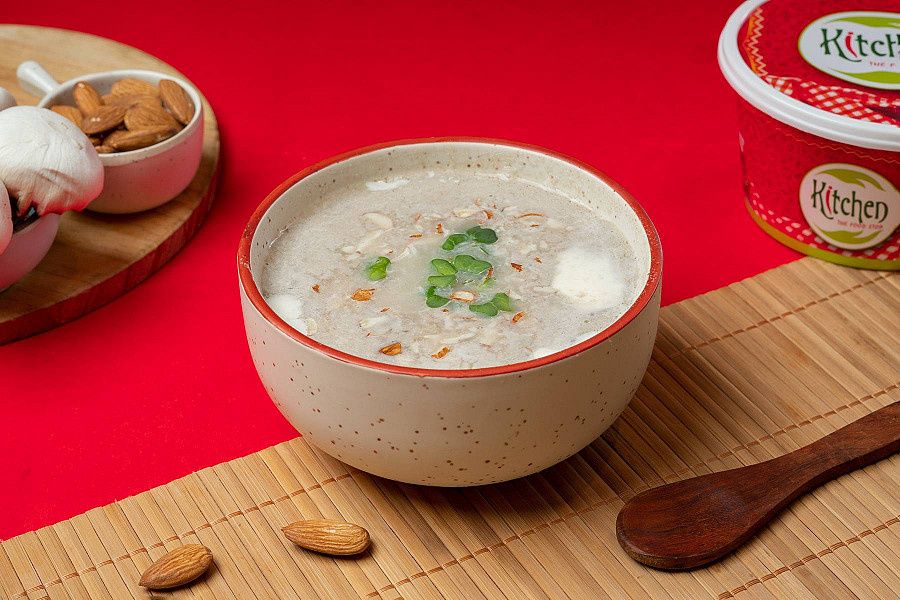 Mushroom & Almond Soup