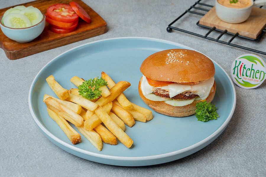 Aloo Tikki Burger With Cheese