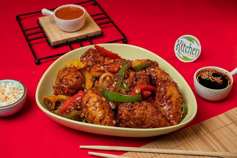 Fried Momos In Chilli Garlic Sauce