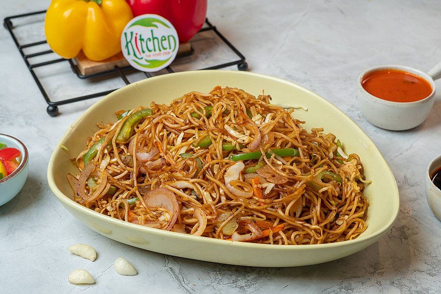 Desi Street Chowmein