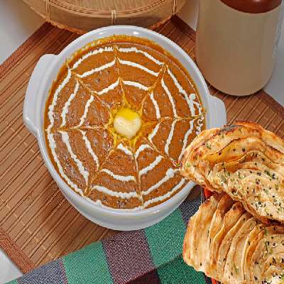 Dal Makhani With Tandoori Roti