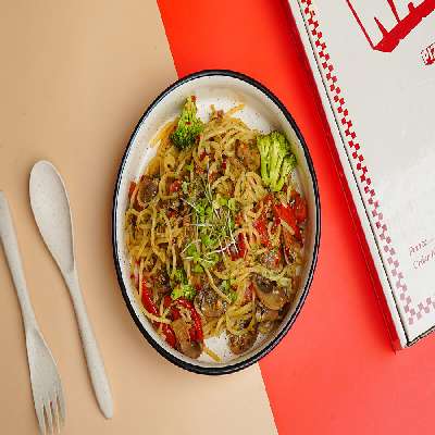 Spaghetti Aglio Olio With Mushrooms & Sundried Tomato Pasta