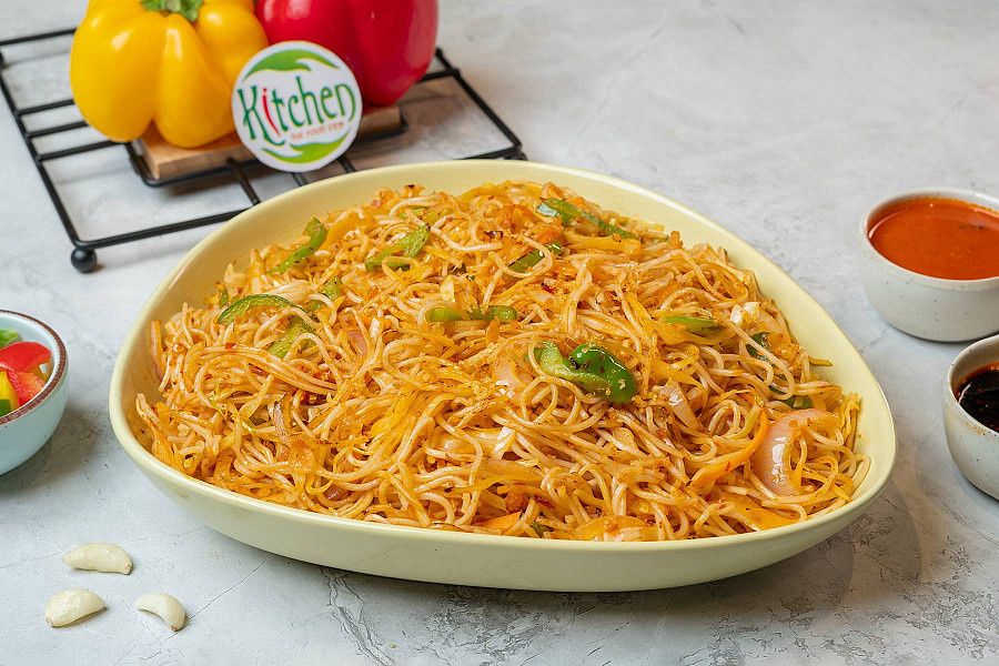 Veg Chilli Garlic Noodles