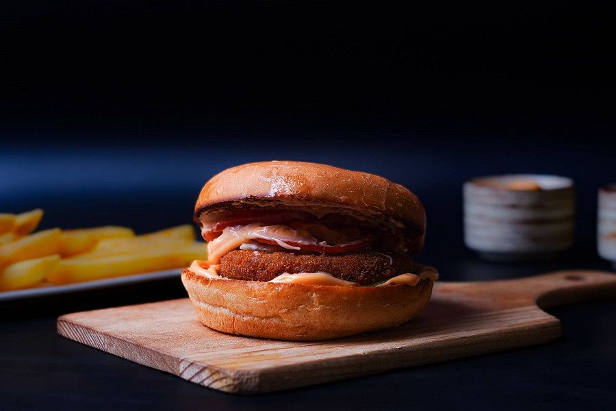Aloo Tikki Burger